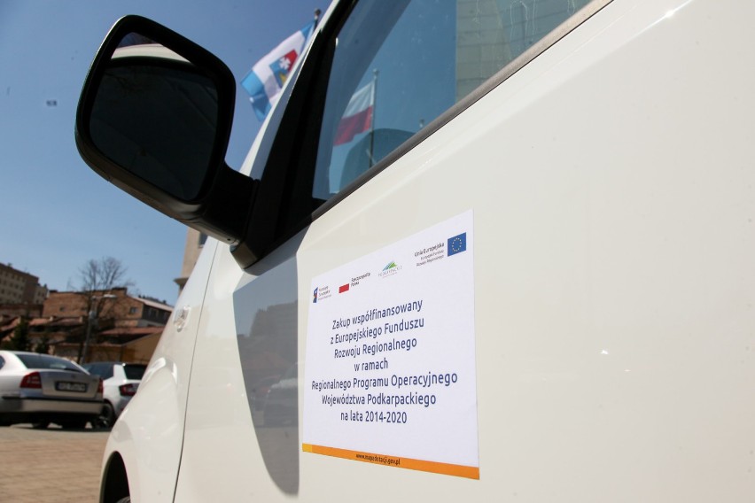 Sanepid w Jarosławiu dostanie samochód do przewozu próbek do badań, które zostały pobrane od osób z podejrzeniem koronawirusa