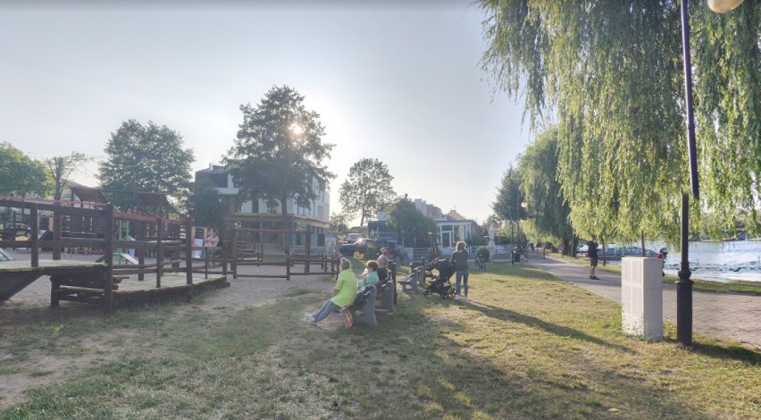 Augustowienie w kamerach Goggle Street View. Zobaczcie, co uchwyciły kamery i czy jesteście na zdjęciach