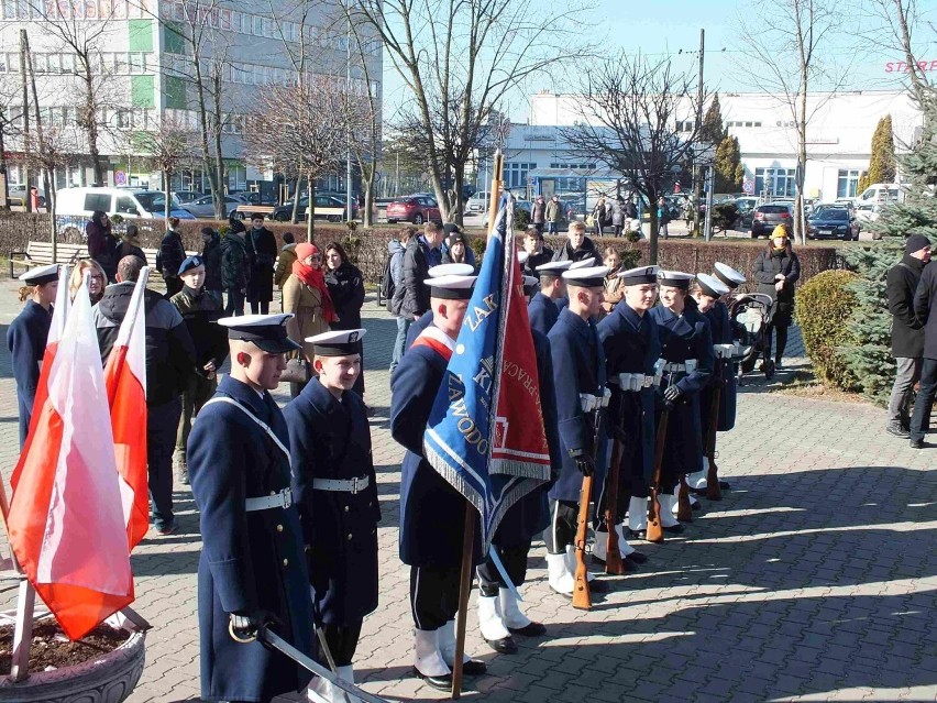 Uroczyste i podniosłe obchody Narodowego Dnia Pamięci Żołnierzy Wyklętych w Starachowicach. Zobacz zdjęcia
