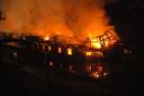 Spłonął zabytkowy dworzec wodny [zdjęcia]