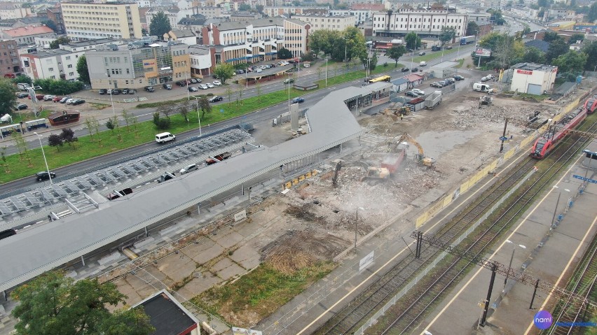 Budynek dworca PKP/PKS we Włocławku został wyburzony