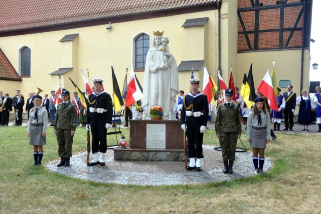 Dzień pamięci o 66 Kaszubskim Pułku Piechoty w Żukowie, 21.06.2015 r.