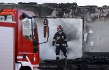 Straż pożarna gasi wiate w Łebieńcu