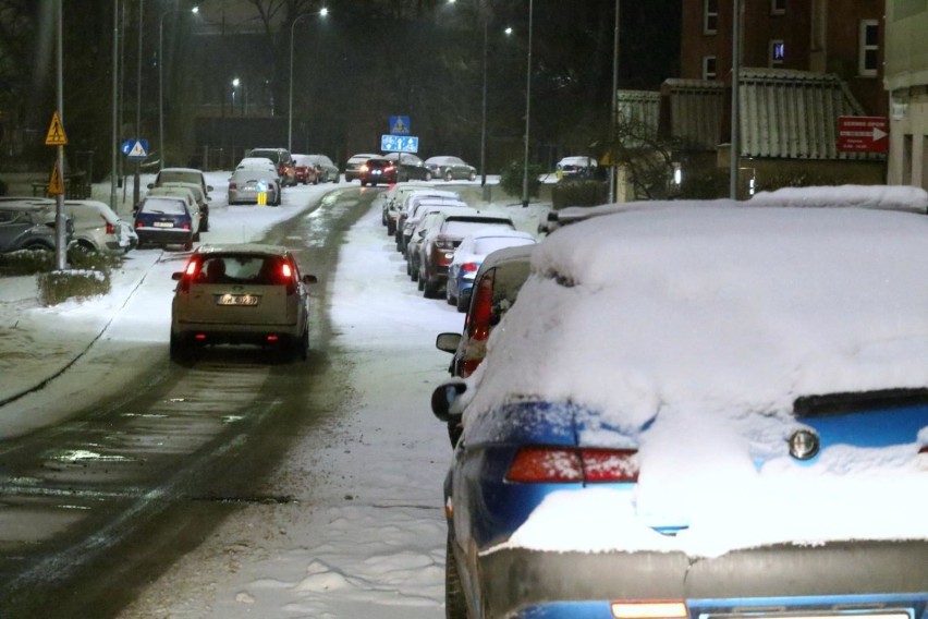 W nocy z poniedziałku na wtorek temperatura będzie...