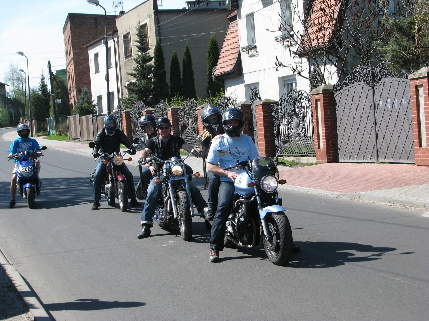 Tarnowskie Góry: Otwarcie sezonu motocyklowego 2012 w Klubie 22 [ZDJĘCIA]