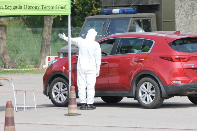 Pierwsze drive thru pojawiły się w Krotoszynie w maju 2020 r. (zdjęcie ilustracyjne)