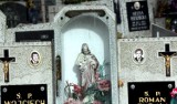 Przepiękne nagrobki na cmentarzu w Legnicy. Zobaczycie tu wyjątkowe rzeźby, figury i dzieła sztuki. Fotogaleria