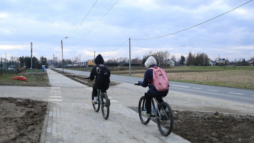 Ścieżka rowerowa w gminie Czarna już gotowa [ZDJĘCIA, WIDEO]