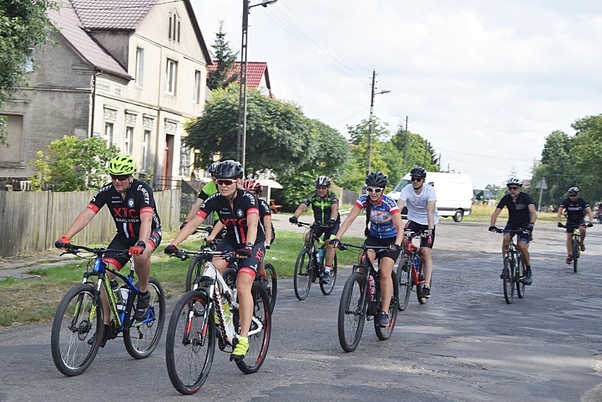 Uczestnicy maratonu MTB w 2019 roku. W 2020 roku z powodu...