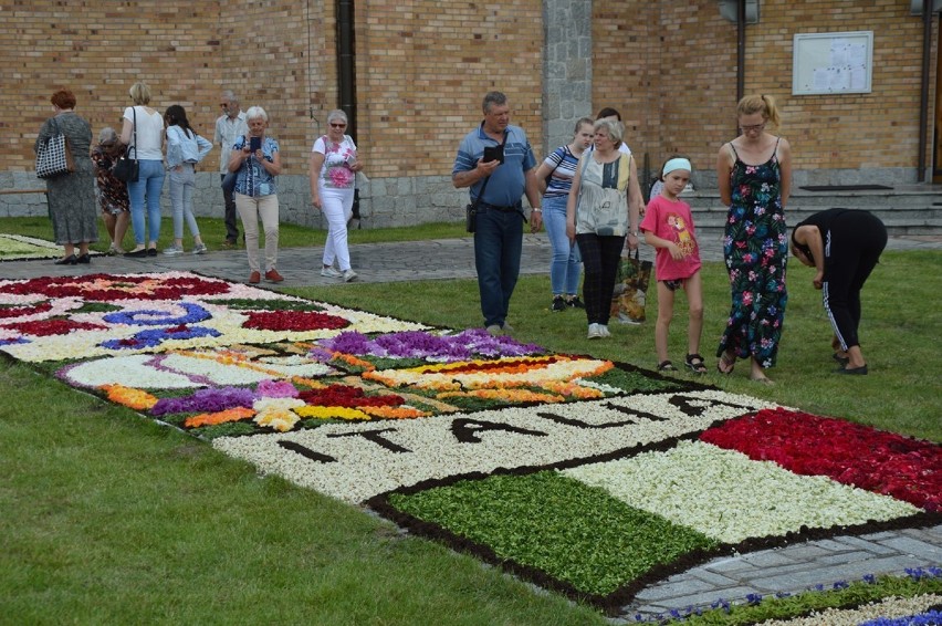 Gmina Uniejów ogłasza konkurs na projekty oryginalnych...