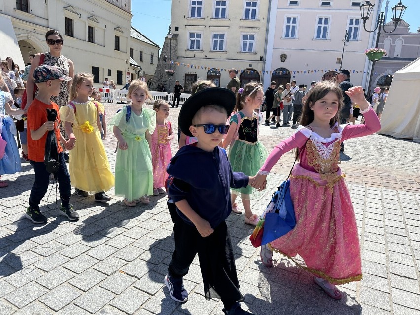 Dzień Dziecka w parku i na Rynku w Jarosławiu [WIDEO, ZDJĘCIA]