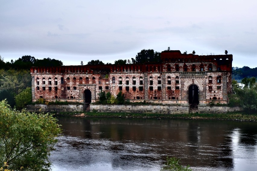 Twierdza Modlin. Zwiedzanie, dojazd, mapa, zabytki....