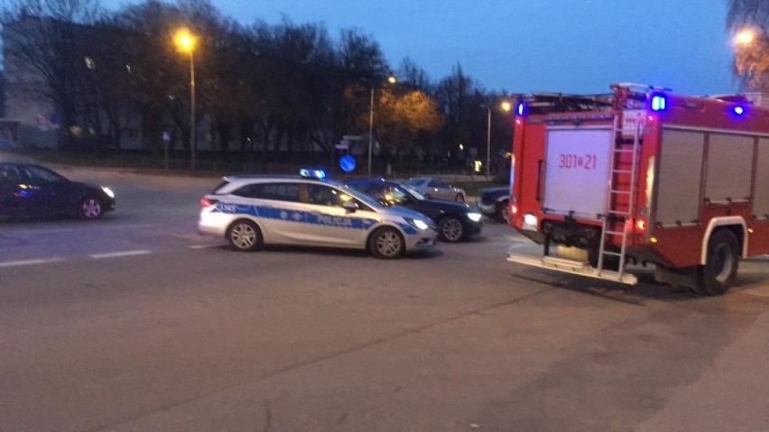 Zderzenie trzech aut w Kielcach, tworzyły się gigantyczne korki (WIDEO, ZDJĘCIA)