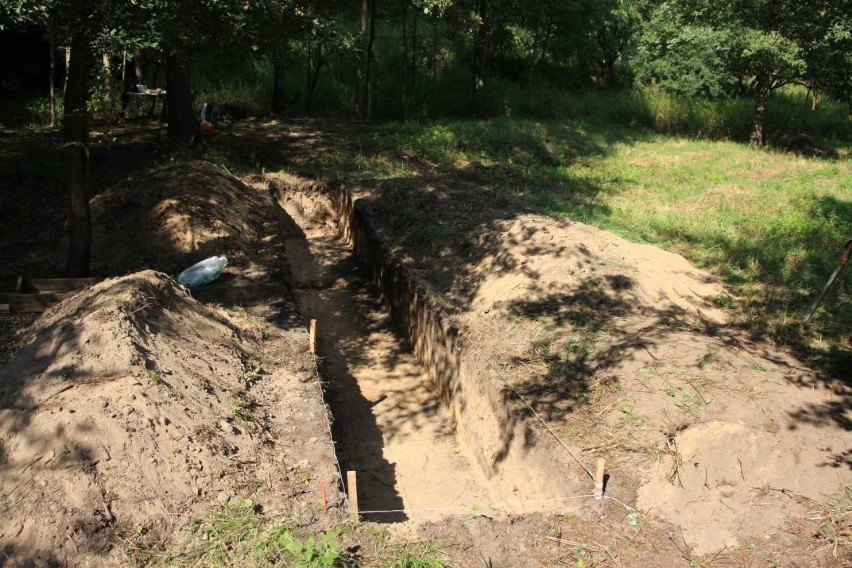 Prace wykopaliskowe w Gliwicach [ZDJĘCIA]. Nowe odkrycia archeologów - pozostałości siedziby rycerskiej?