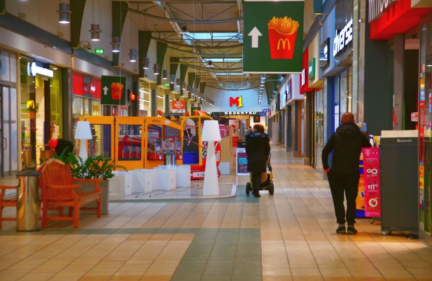W centrum handlowym M1 w Radomiu sklepy są już otwarte. Zobacz zdjęcia!