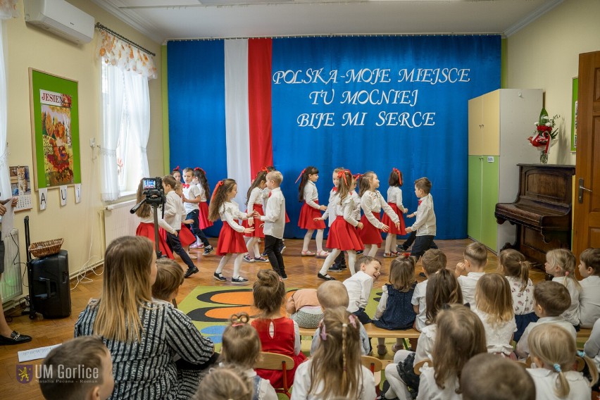Święto Niepodległości i jubileusz w przedszkolu Sióstr Felicjanek. Zgromadzenie obchodzi 125-lecie zatwierdzenia