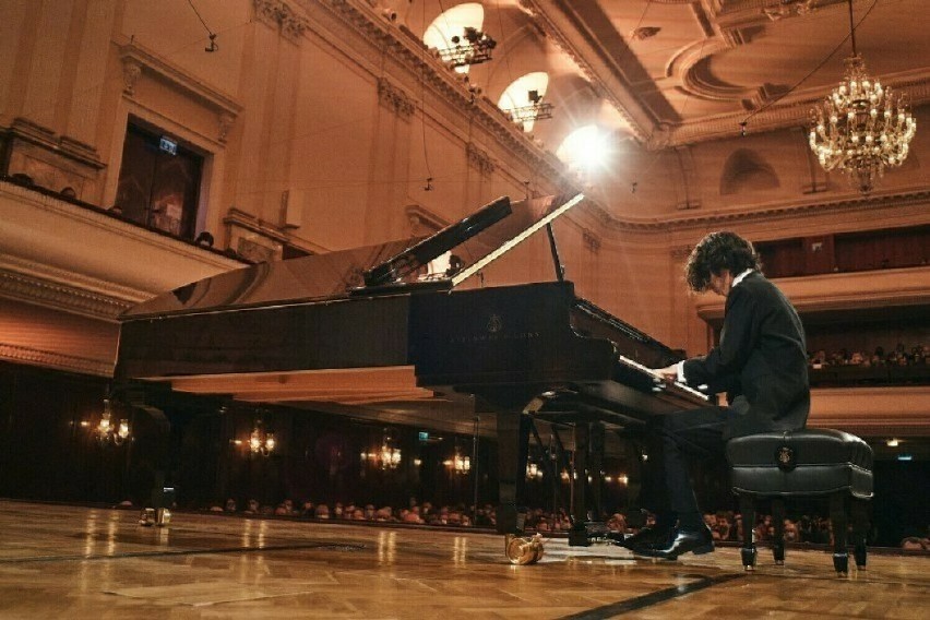 Za Pianoforte Kubas Piątek został laureatem Orłów 2024 za...