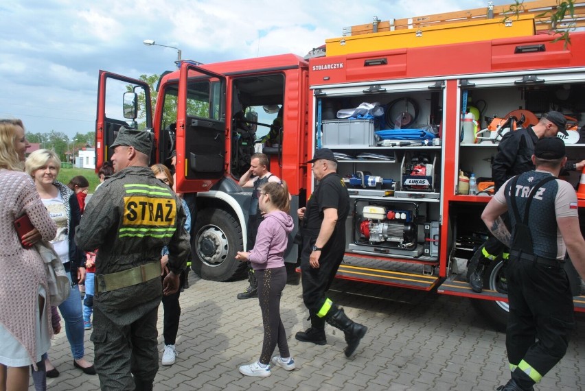 OSP Kaźmierz zorganizowało drzwi otwarte w remizie        