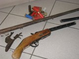 Puławy: Nielegalna broń i amunicja na posesji 34-latka