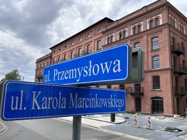 Miejsc godnych odwiedzenia w mieście mamy całkiem dużo, a w centralnym punkcie miasta stoi wspaniały ratusz. Można też przyjrzeć się inwestycjom, chodzi o przebudowę dawnych młynów i fabryki pomp na luksusowe lofty