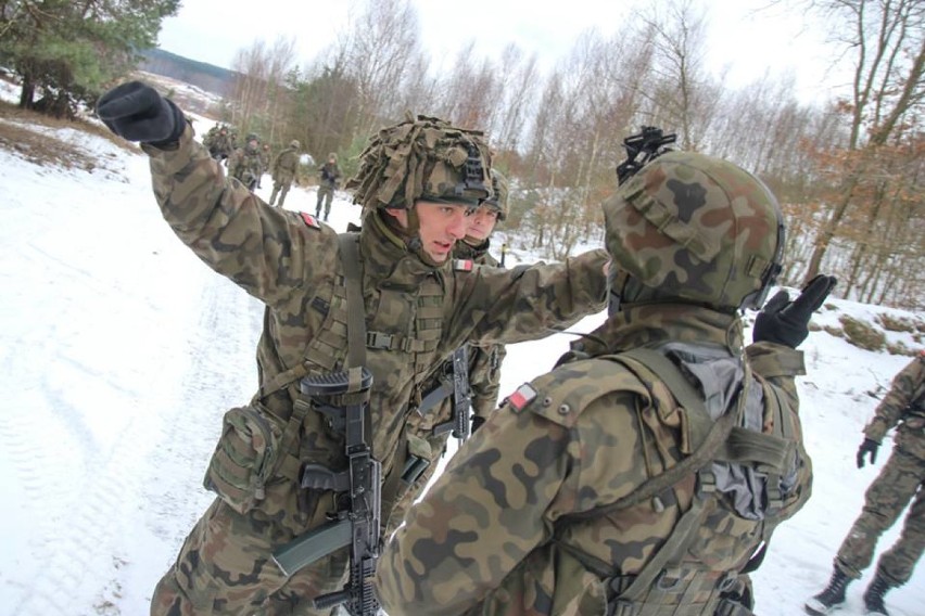 Batalion piechoty zmotoryzowanej Ziemi Rzeszowskie na ćwiczeniach