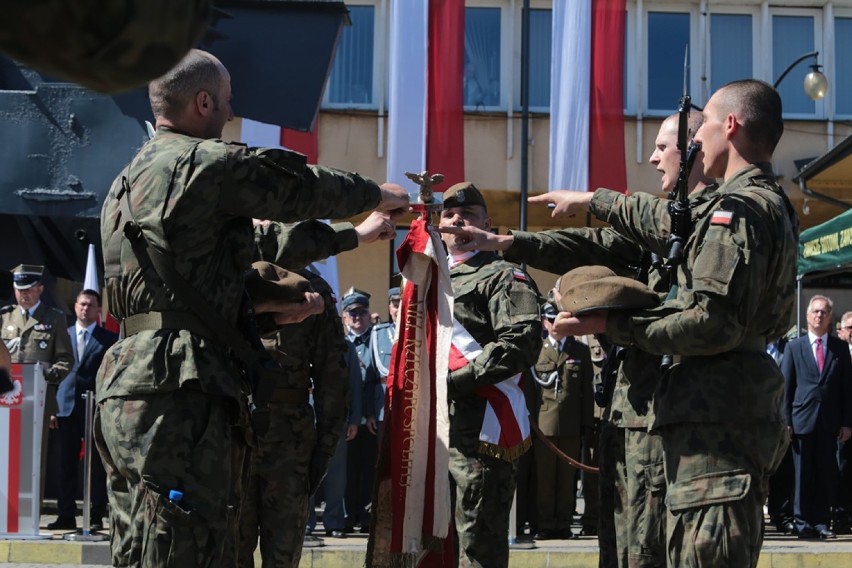 Biłgoraj. Ochotnicy Wojsk Obrony Terytorialnej złożyli przysięgę 