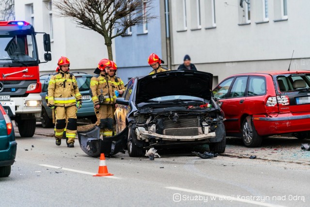 Aż trudno uwierzyć, że w tym zderzeniu nie ucierpiał żaden człowiek!