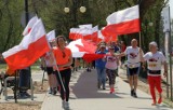 Bieg Flagi nad zalewem na Borkach w Radomiu. Zobacz zdjęcia