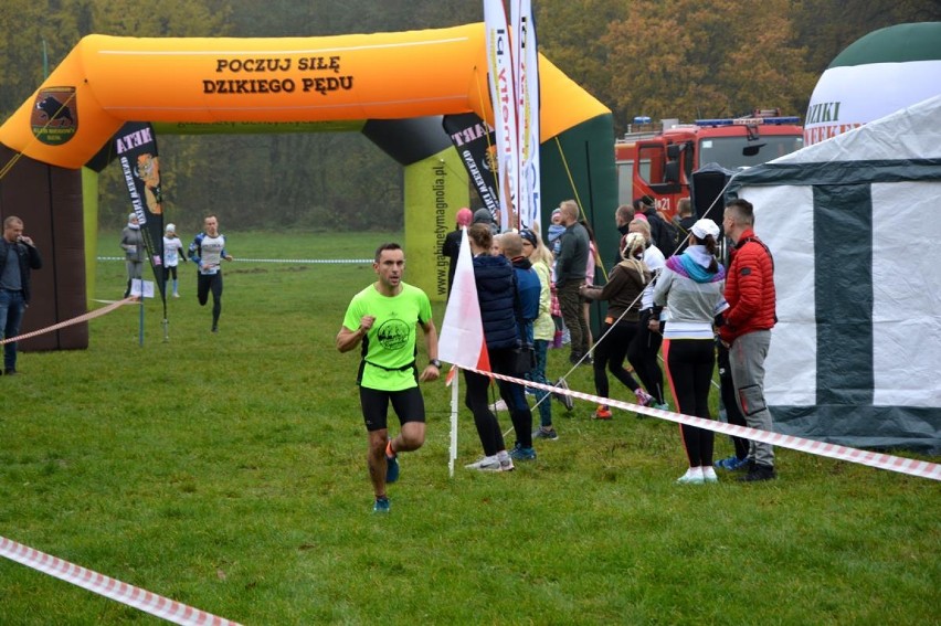 Emocje sportowe ze szczytnym celem. Taki był test Coopera w Policach [ZDJĘCIA, WIDEO]