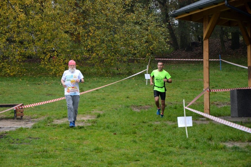 Emocje sportowe ze szczytnym celem. Taki był test Coopera w Policach [ZDJĘCIA, WIDEO]