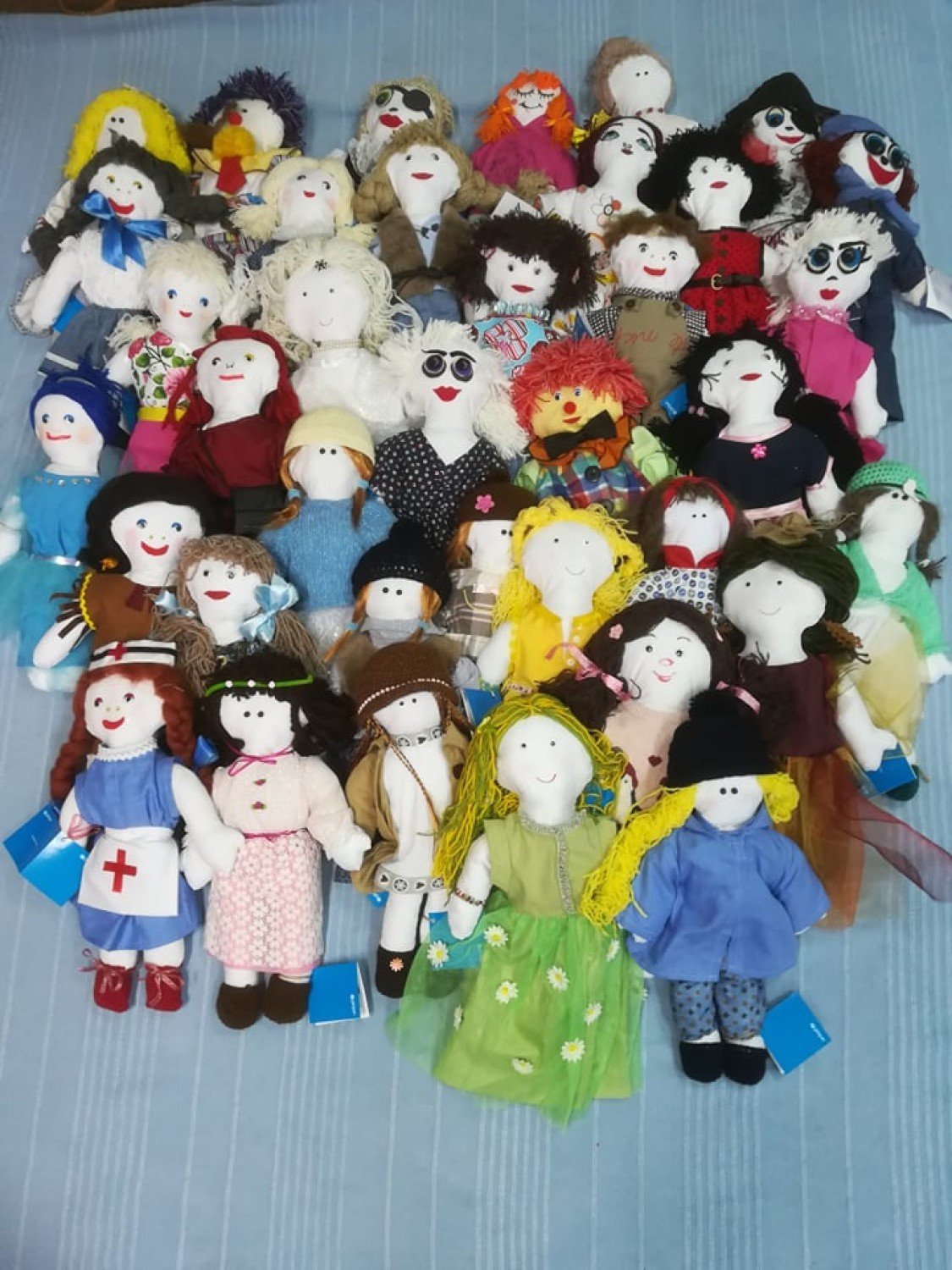 Niezwykła wystawa lalek. Szmaciane lalki dla UNICEF - zaproszenie na  wystawę | Zbąszyń Nasze Miasto