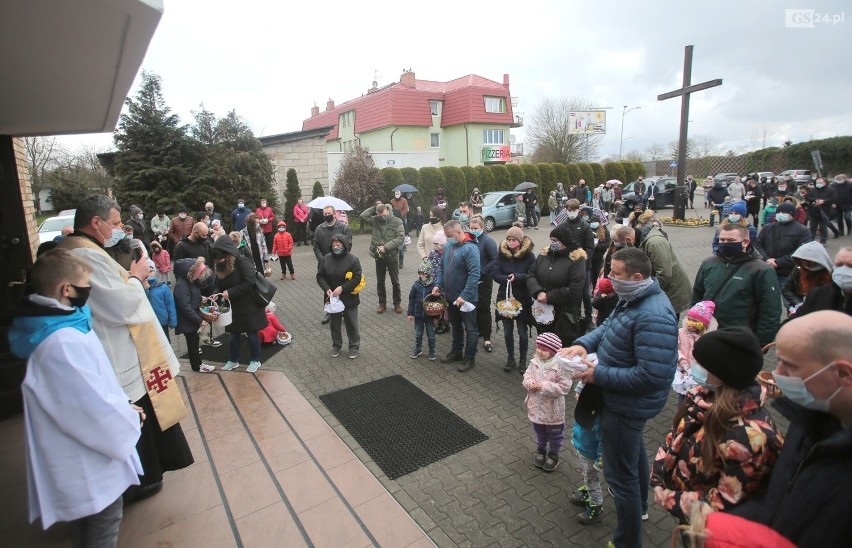 Święcenie pokarmów w Przecławiu.