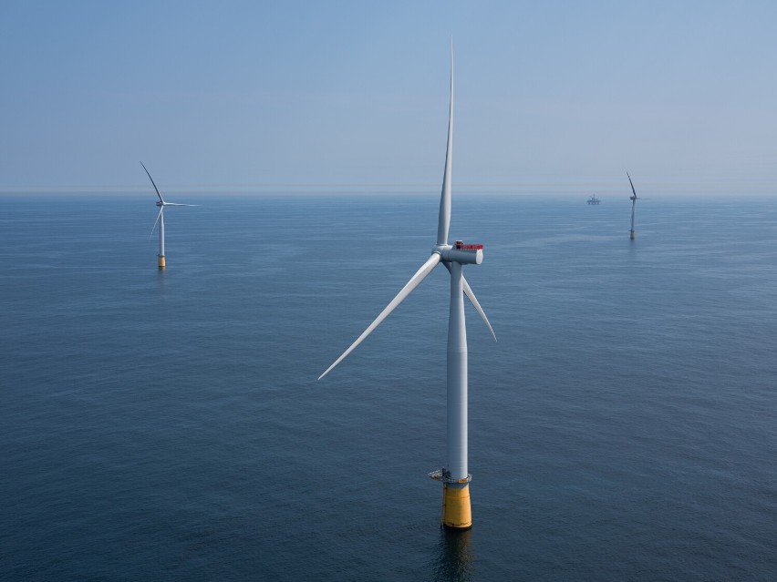 Equinor z Polenergią wystąpiły o decyzję środowiskową na budowę największej farmy wiatrowej na Bałtyku