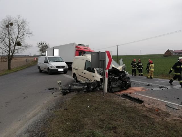 6 marca po godz. 11 doszło do wypadku w Pląchotach.