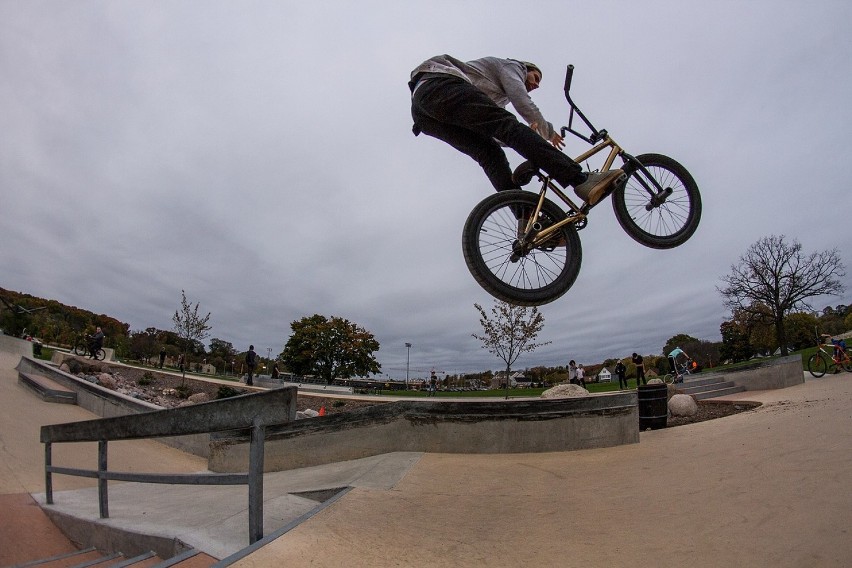 Wągrowiec. W Parku 600-lecia powstanie skatepark. Burmistrz spotkał się w tej sprawie z pomysłodawcami 