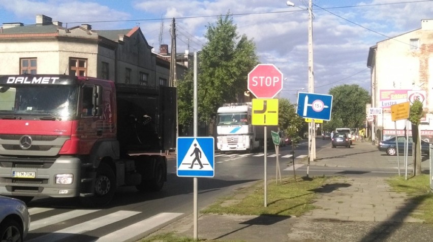 Od dzisiaj (20 lipca) zamknięcie ruchu na ul. Mościckiego. Zmianie ulegną trasy linii autobusów MZK
