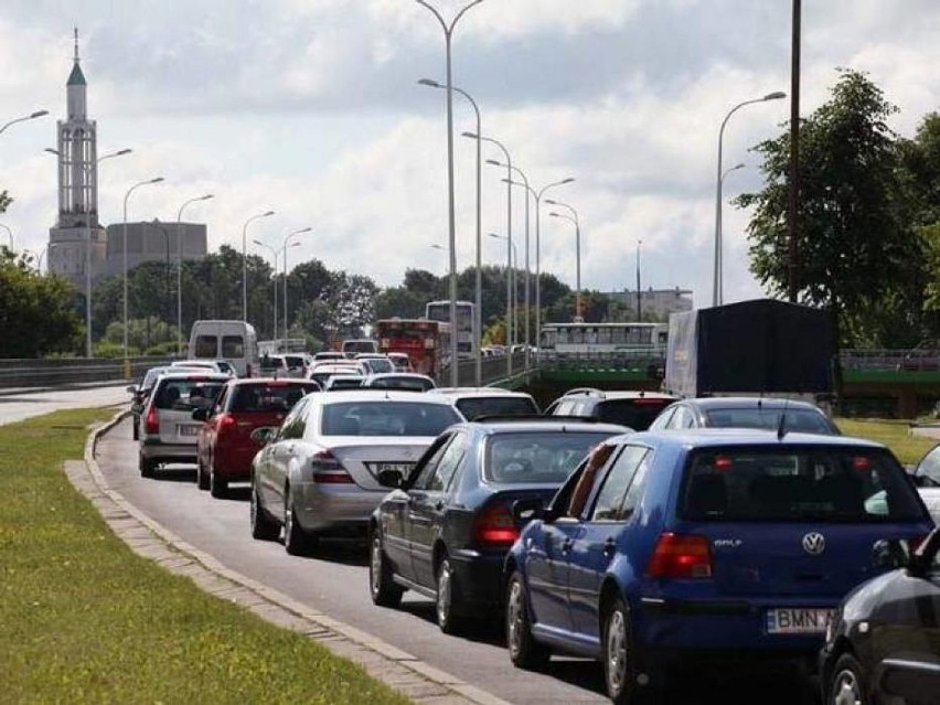 Pierwszą dziesiątkę najbardziej zakorkowanych miast w Polsce...