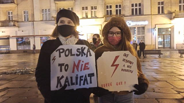 Strajk Kobiet w Kaliszu. Protestowali na Głównym Rynku