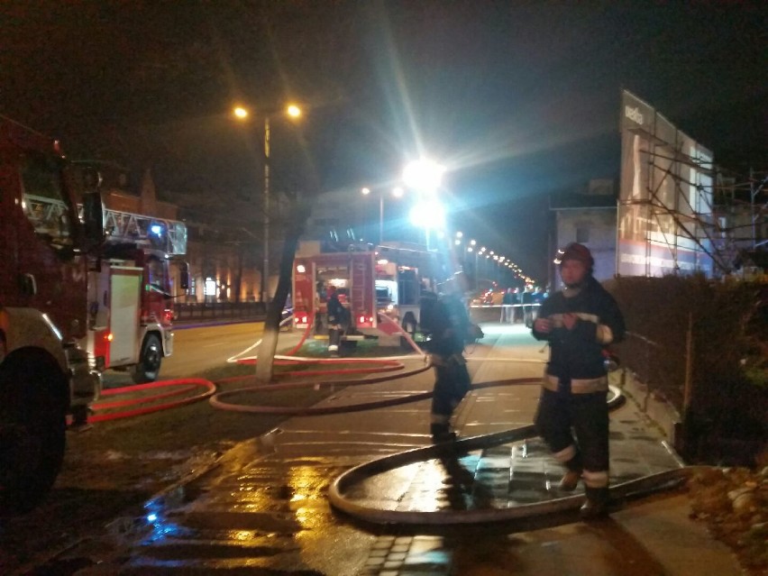 Jedna osoba zginęła w wyniku pożaru w Gdańsku [ZDJĘCIA, WIDEO]