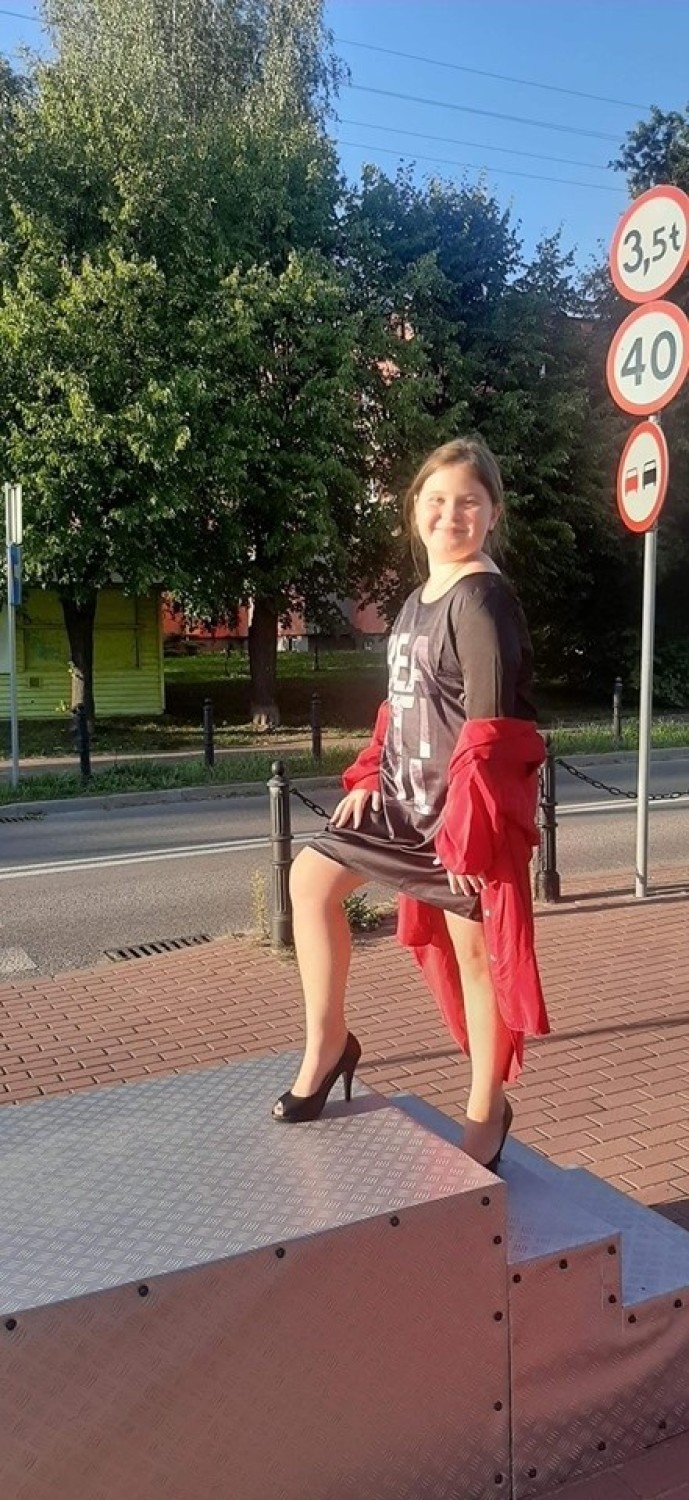 Wicemiss Polonia Izabela Tuszyńska w Skarżysku uczyła, jak chodzić na obcasach (ZDJĘCIA)