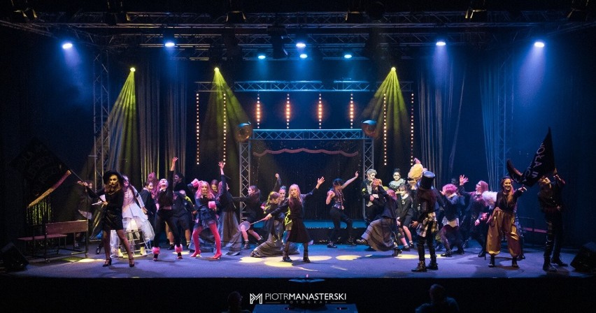 Hejt School Musical