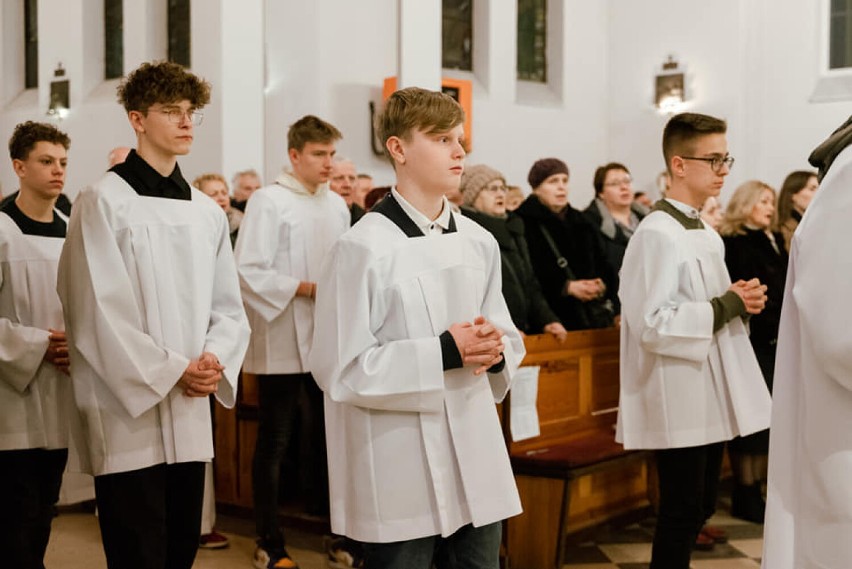 Wyjątkowy koncert kolęd w parafii św. Maksymiliana Kolbe w Radomsku. ZDJĘCIA