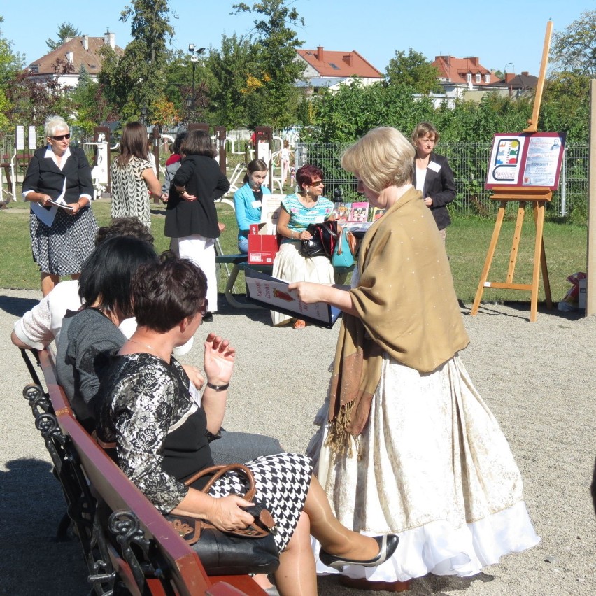 „Mąż i żona” w łukowskim parku