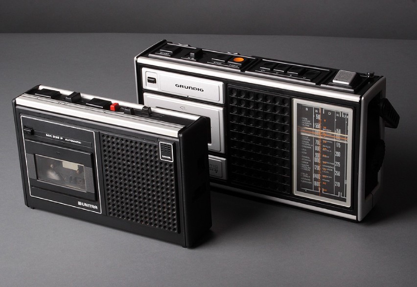 Grundig RB 3200 - polski radiomagnetofon przenośny,...