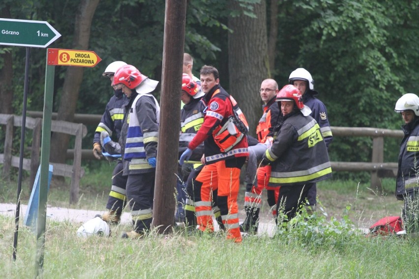 Wypadek z udziałem policyjnego motocykla