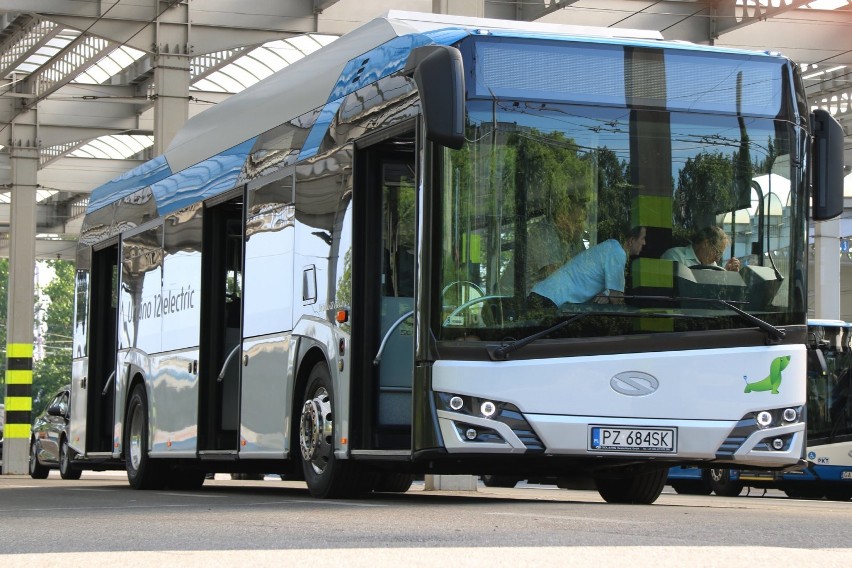 W Gdyni i Sopocie testują autobus na prąd. To jeden z najnowocześniejszych tego typu pojazdów na świecie ZDJĘCIA