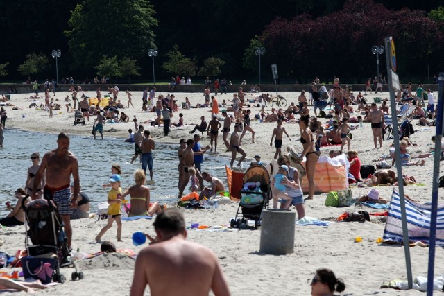 Plaże w Gdyni od 20 czerwca będą chronione przez 35 ratowników