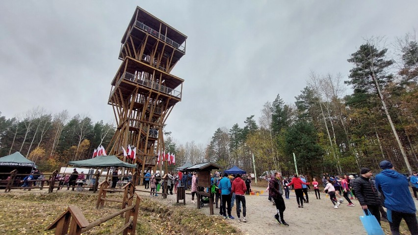 Bieg Niepodległości w Geoparku Łuk Mużakowa