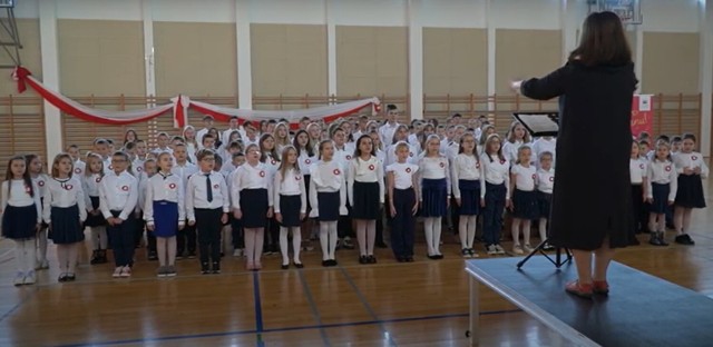 Niemal wszyscy uczniowie z SPGO wzięli udział w konkursie "Do Hymnu"