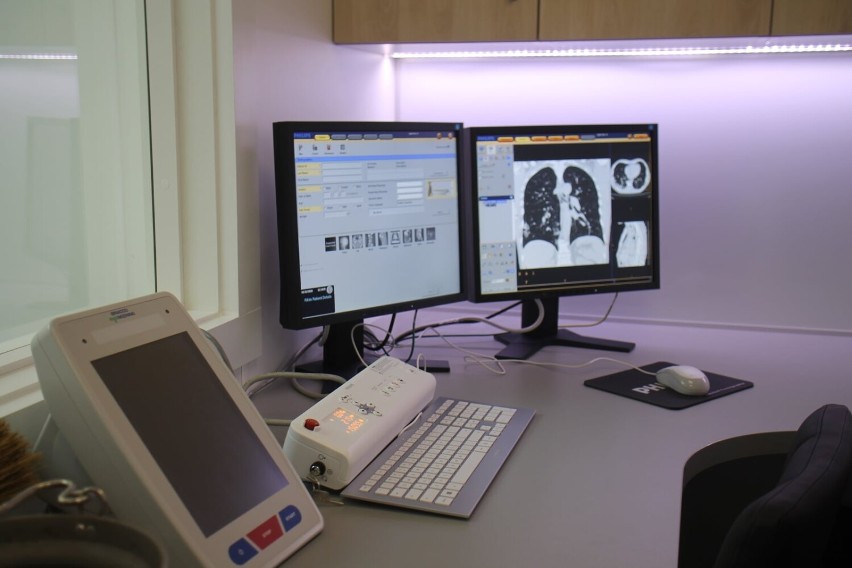 Przeniesienia tomografu w Centrum Opieki Medycznej